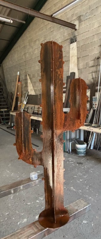 création de décoration métallique par un hôtel haut de gamme et moderne à Manosque